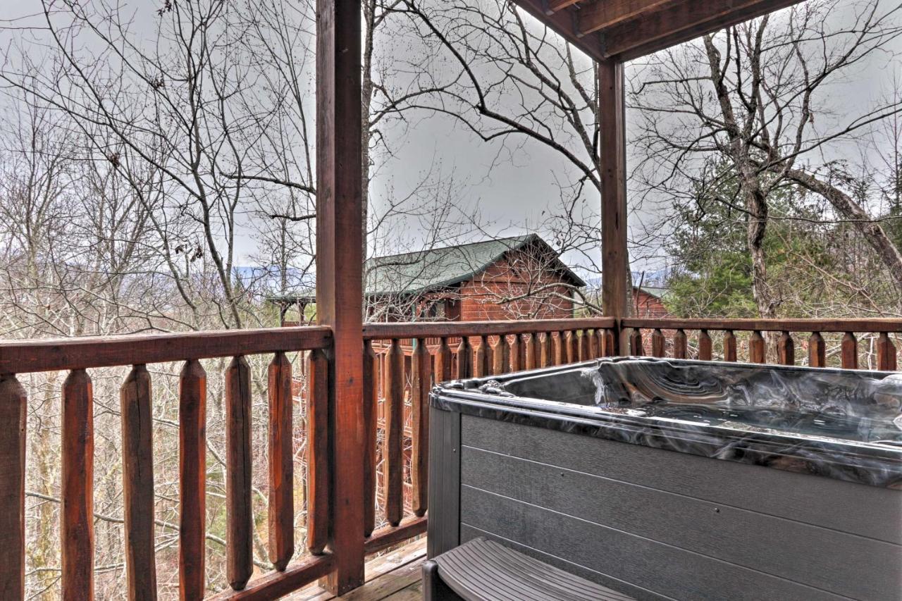 Cabin With Pool Access About 3 Mi To Downtown Гатлінбург Екстер'єр фото