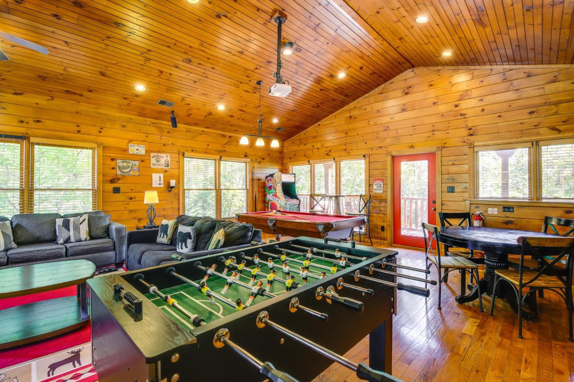 Cabin With Pool Access About 3 Mi To Downtown Гатлінбург Екстер'єр фото