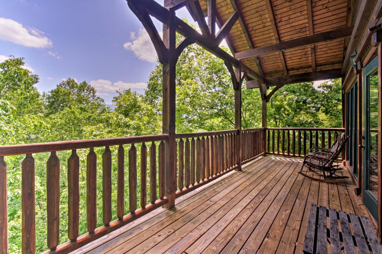Cabin With Pool Access About 3 Mi To Downtown Гатлінбург Екстер'єр фото